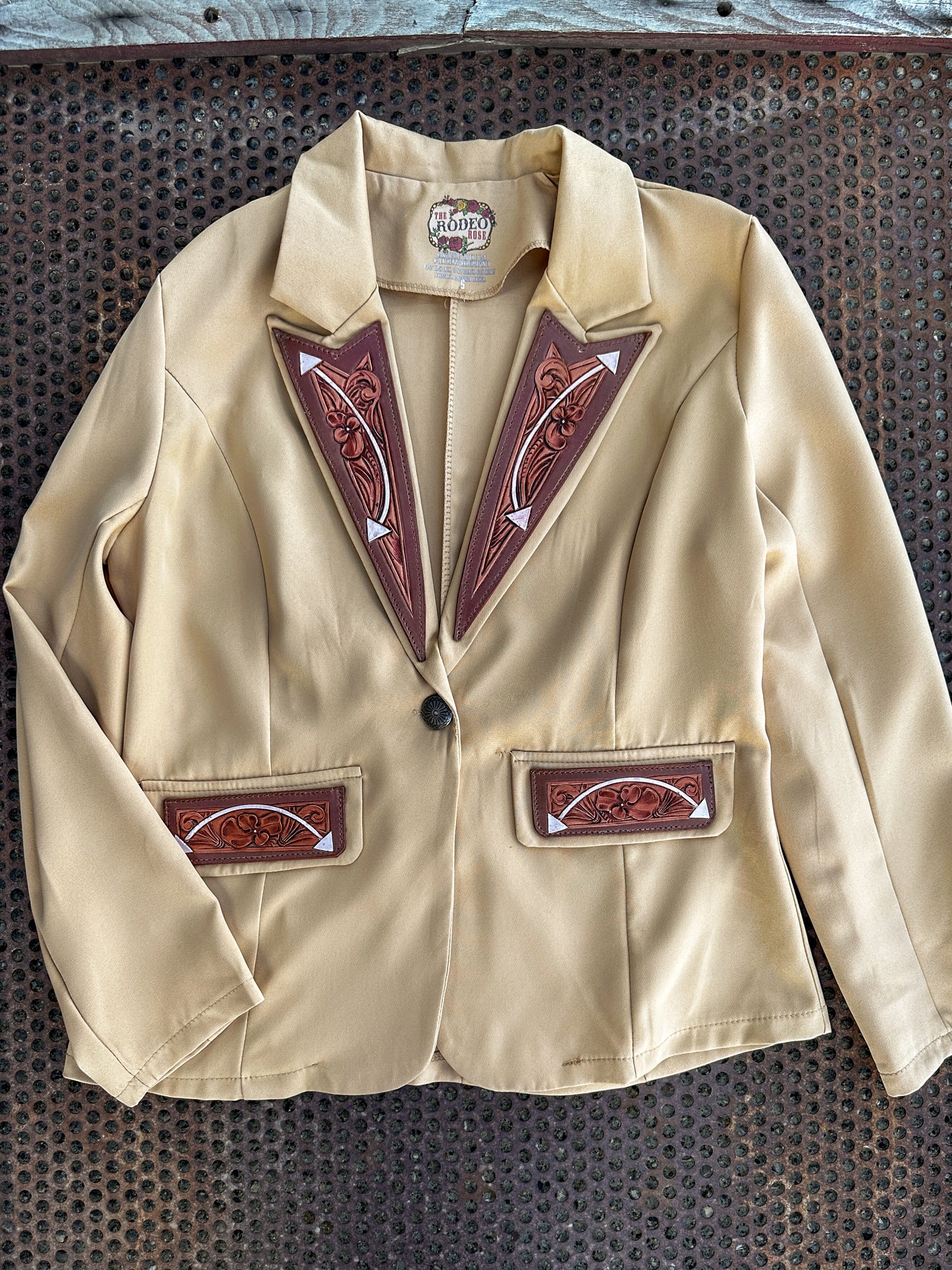 Arrow hand tooled lapel blazer in tan