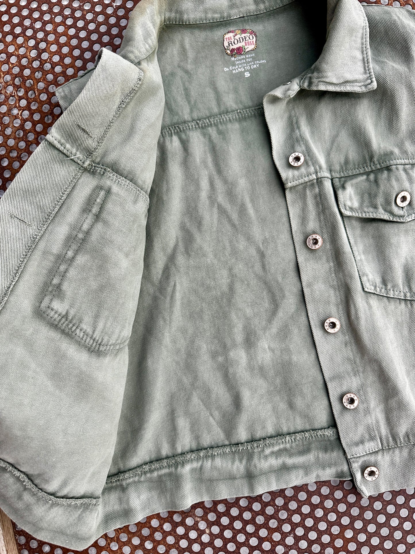 Boot stitch vest in sage green
