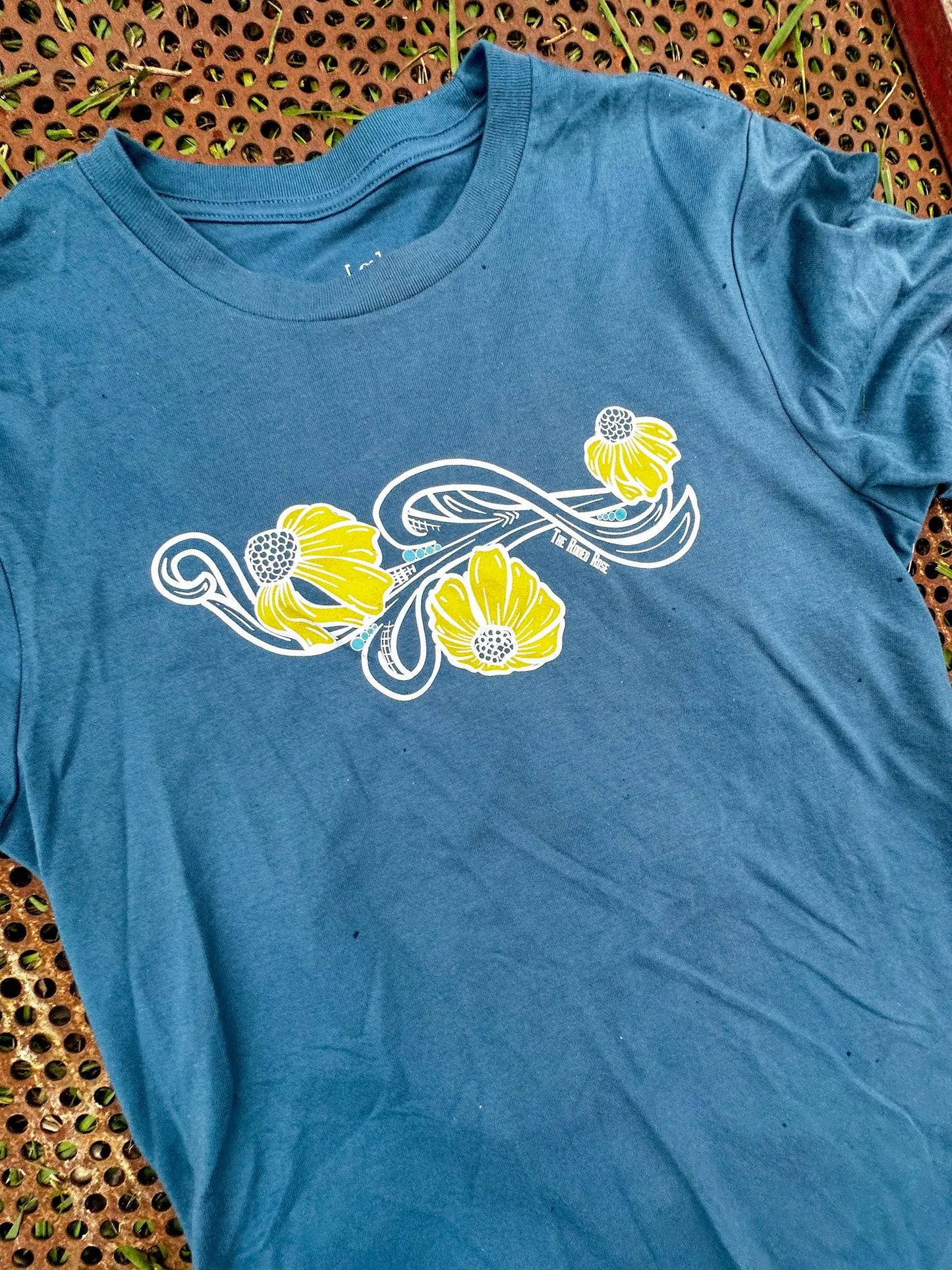 *One of a Kind* Coneflower tshirt in teal The Rodeo Rose