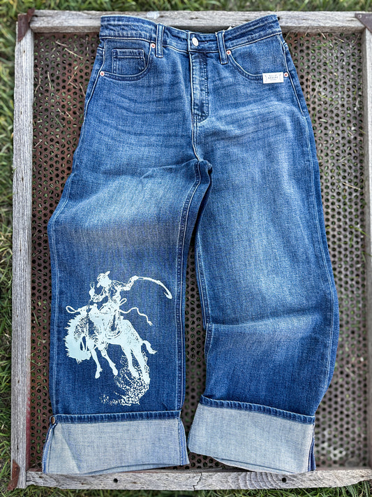 Bronc Cuffed Denim Cropped Jeans Dark Wash