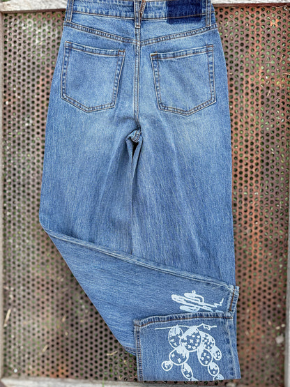 Smoking Cowgirl 90s Relaxed Jeans