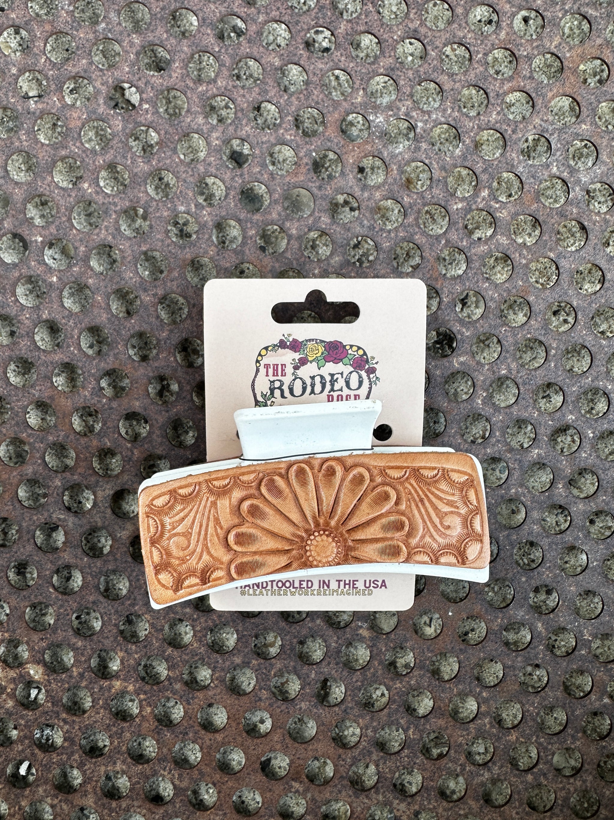 Hand tooled Leather Hair clip Gerbera – The Rodeo Rose
