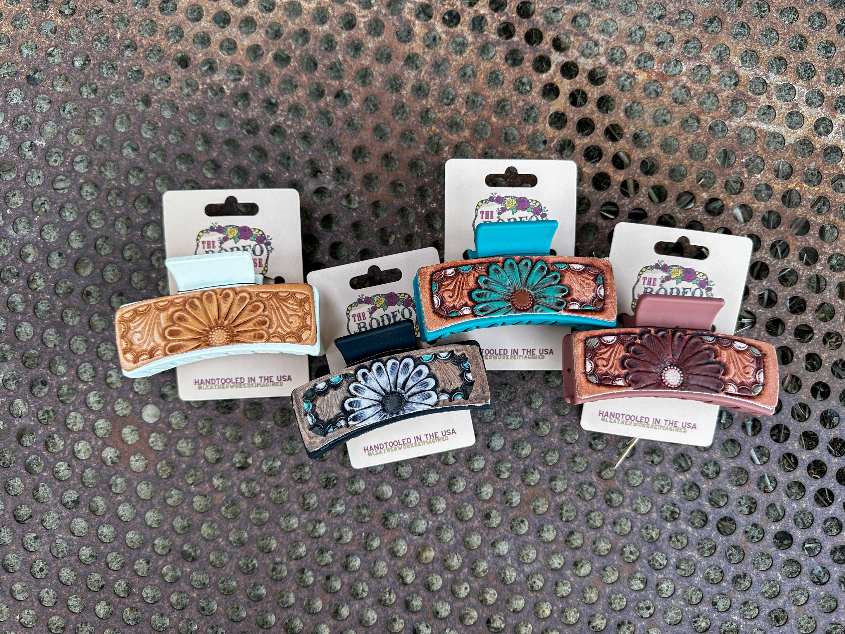 Hand tooled Leather Hair clip Gerbera – The Rodeo Rose