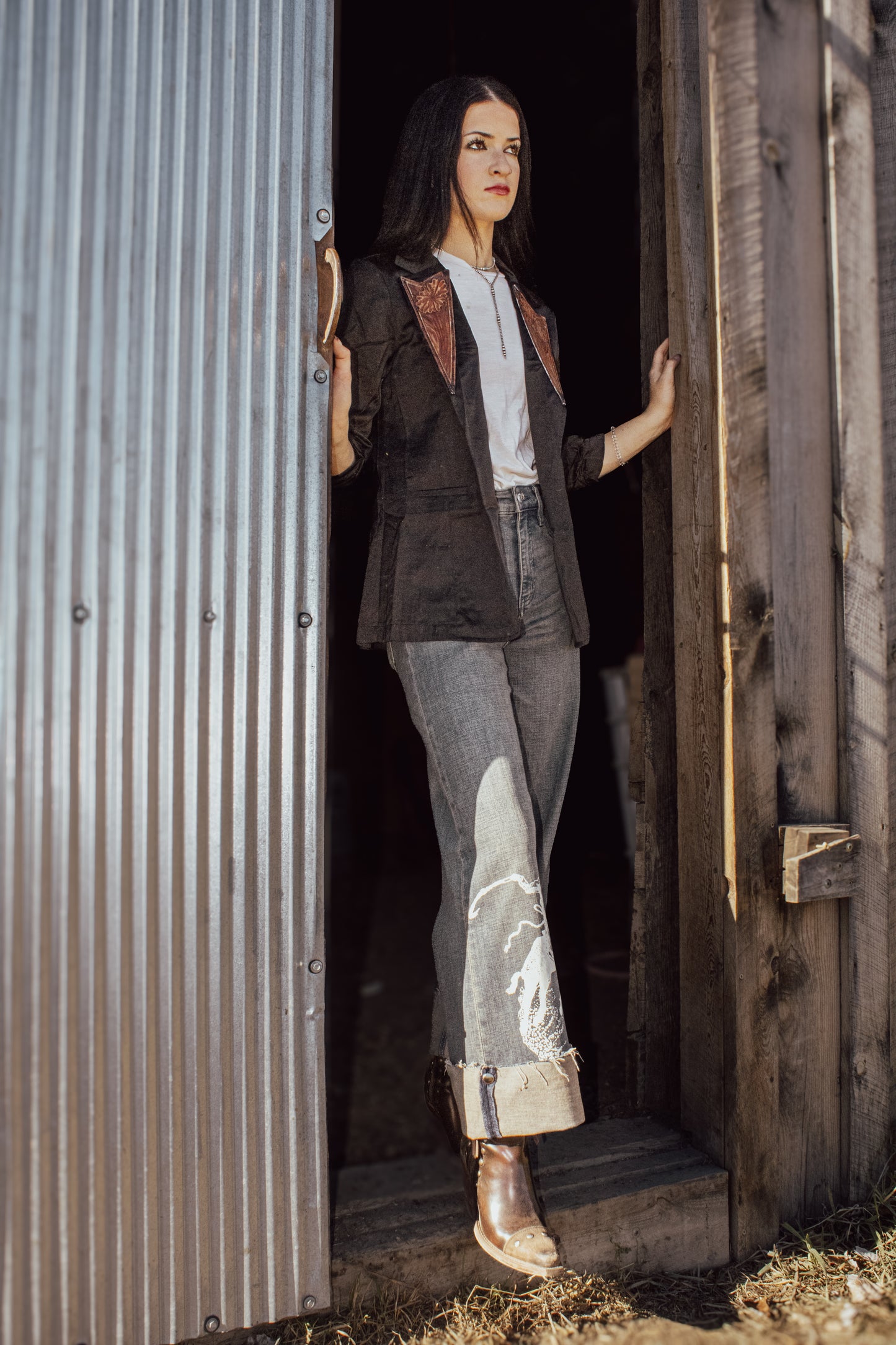 Bronc Cuffed Denim Cropped Jeans