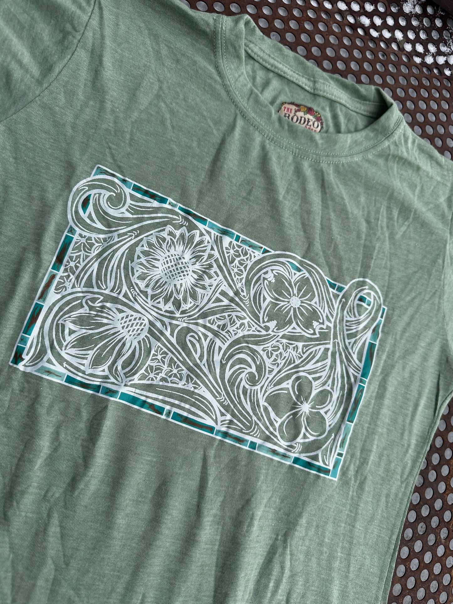 Hand drawn floral scroll t shirt in heather sage